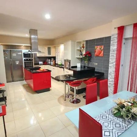 Beautiful Villa In Tenerife فيلة أذيخي